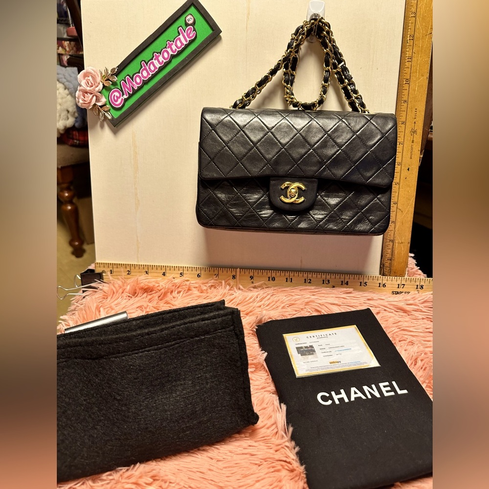 Chanel Small Classic Double Flap Vintage in Black Lambskin